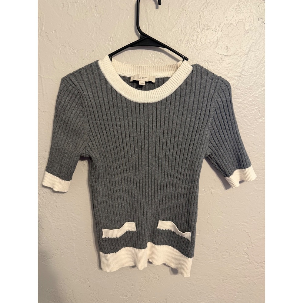 Loft Grey Ribbed Short Sleeve Sweater White Trim Crew Neck Knit Top Small